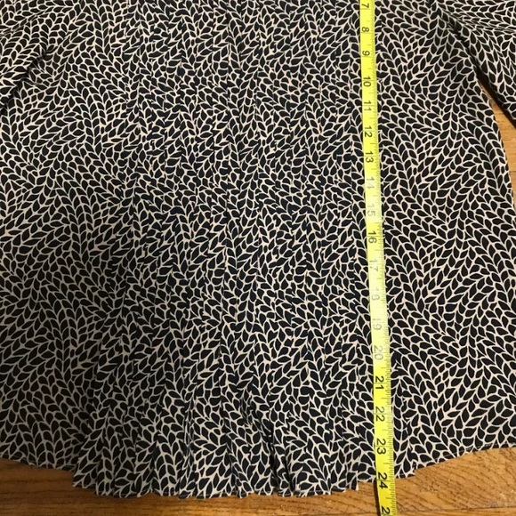 Ann Taylor Small Pink Print Ruffle Front Top - Picture 6 of 8